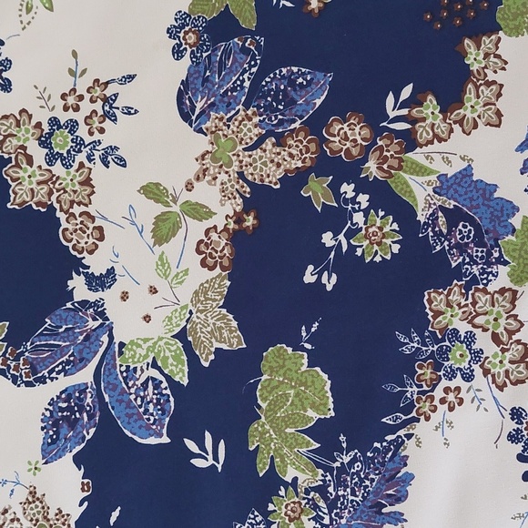 Petite Sophisticate skirt NWOT - Picture 7 of 7